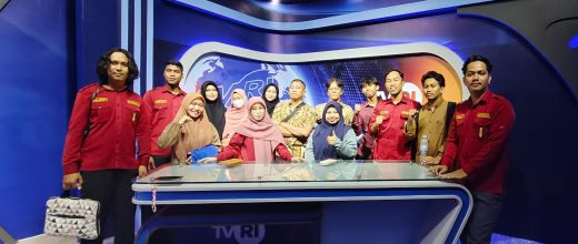 Mahasiswa FAI Unismuh Belajar Praktik Penyiaran ke Stasiun TV Nasional